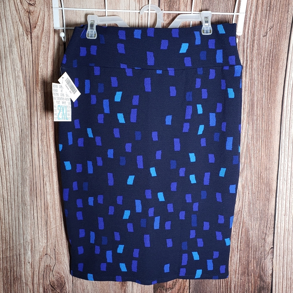 (1027) Women's: 2XL Lularoe Cassie Pencil Skirt- G1